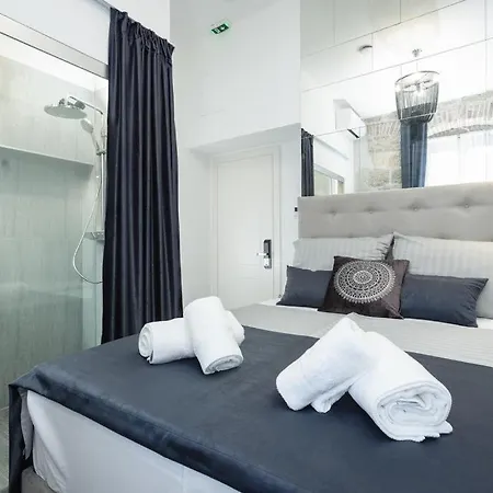 Avangarde Luxury Guest house 3*