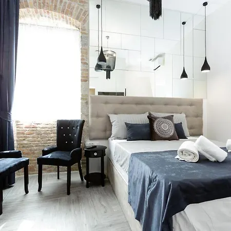 Avangarde Luxury Penzion 3*